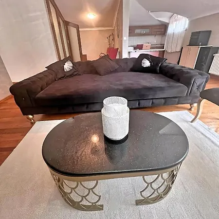 Private Loft Mit Sauna In Der Homestay szállás *