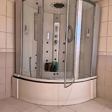 Private Loft Mit Sauna In Der Homestay szállás